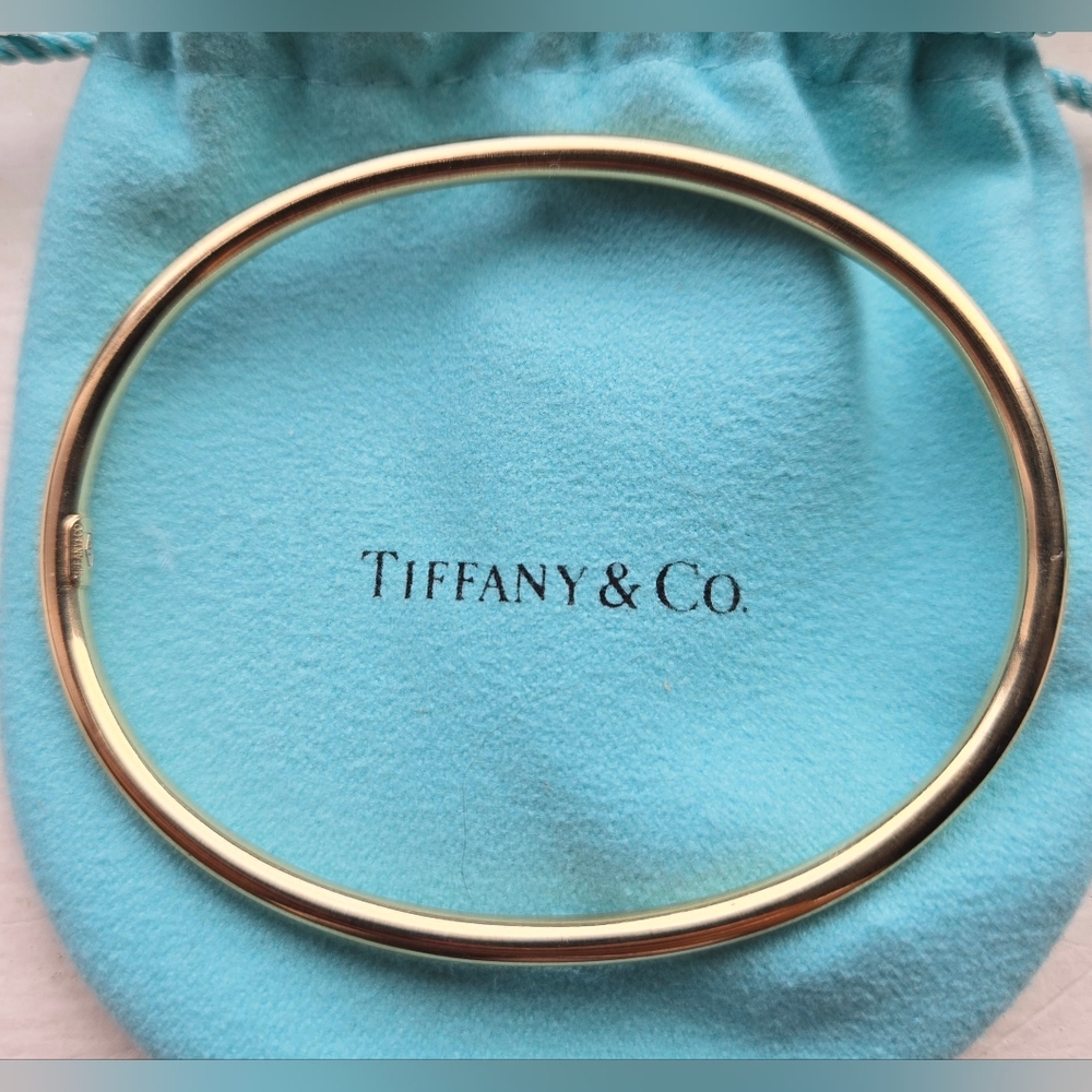 Tiffany & Co 18k Yellow Gold Bangle Bracelet